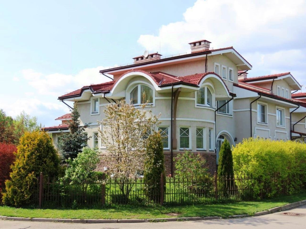 Дом, 360 м², Терехово