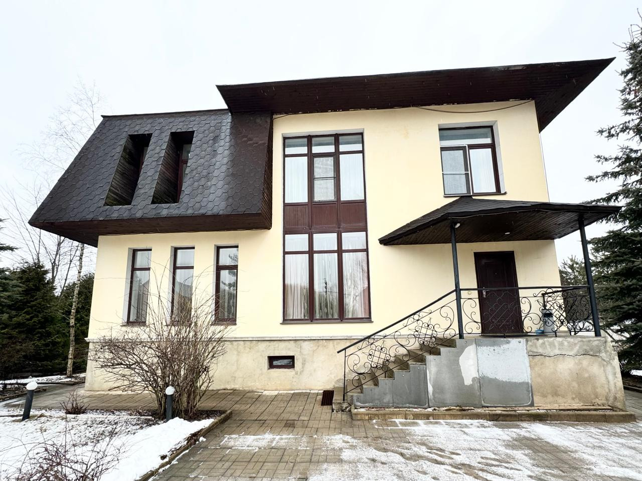 Дом, 500 м², Мытищи