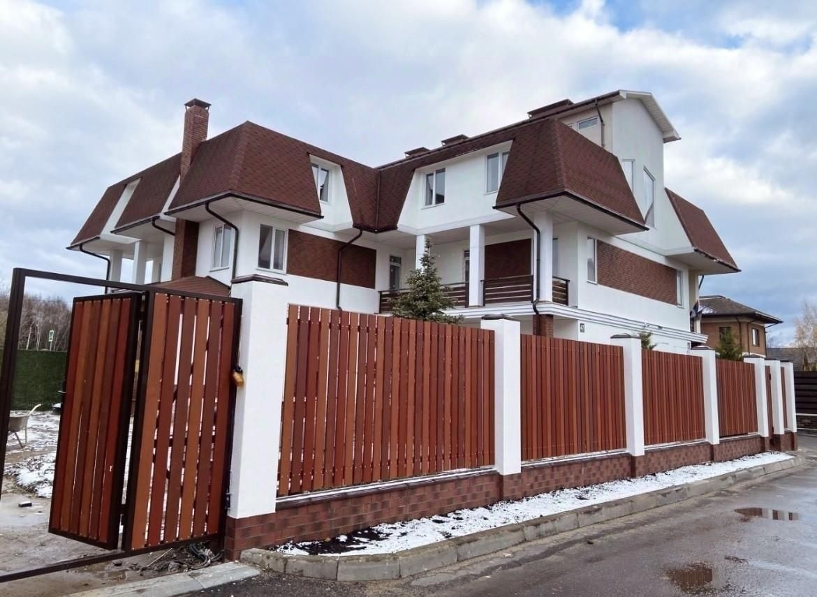 Дом, 295 м², Химки