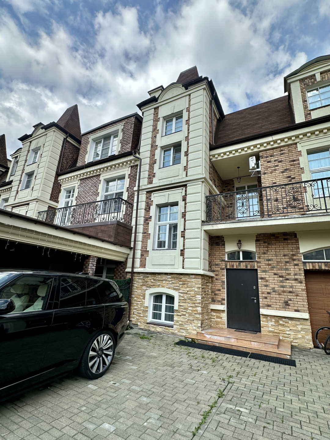 Дом, 300 м², Красногорск