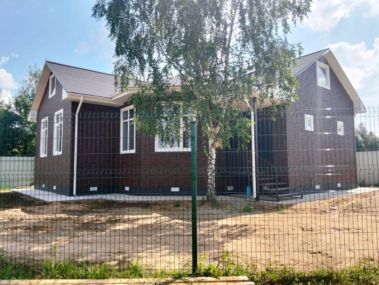Дом, 210 м²