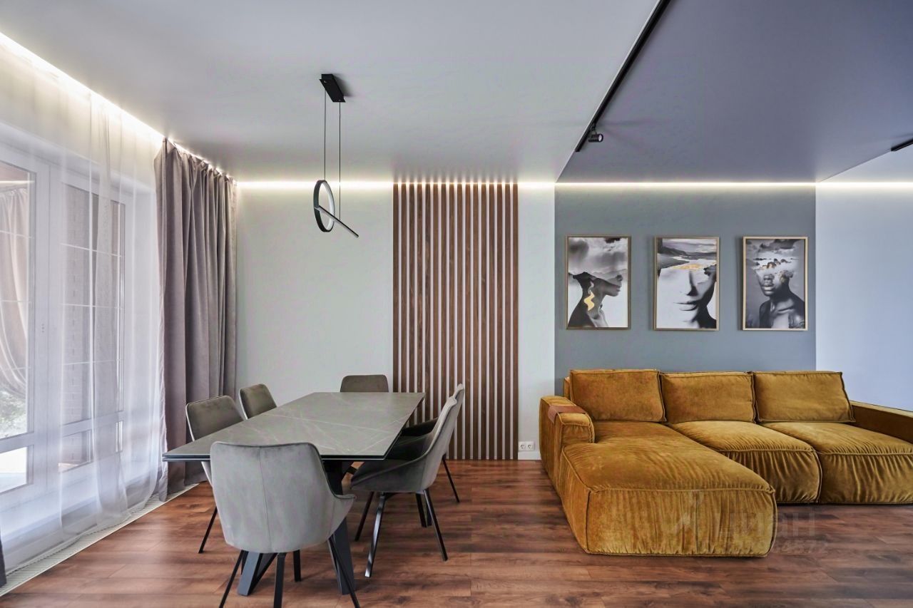 Продается 2-этажный дом, 200 м²